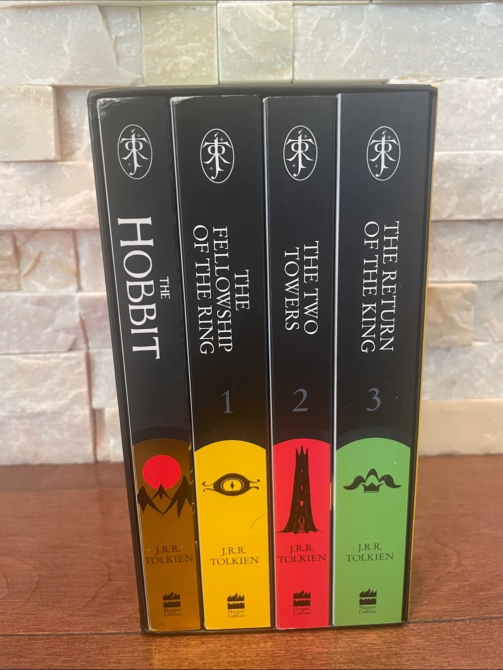 The Hobbit & The Lord of the Rings Box Set - Black with Multicolor Spines